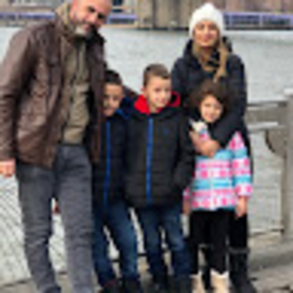Meet your Posher, Mimoza